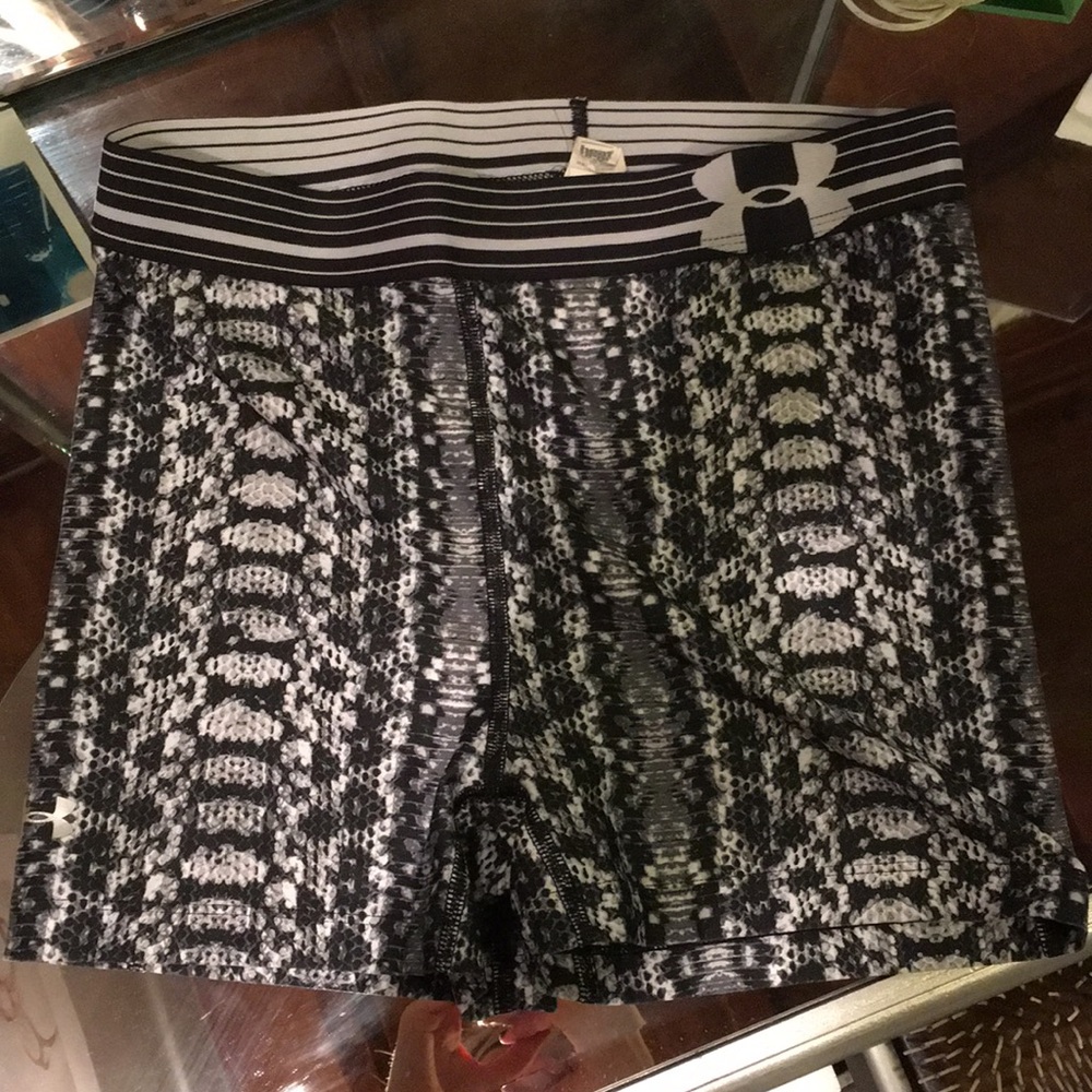 Under Armour Compression shorts